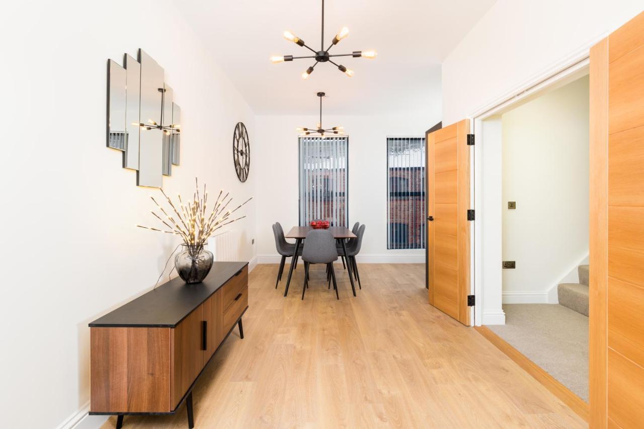 Sydenham Place - Birmingham City Centre Jewellery Quarter - A Trio Of Premium High End Town/Penthouses - 4 Bedrooms & Secure Ev Parking מראה חיצוני תמונה