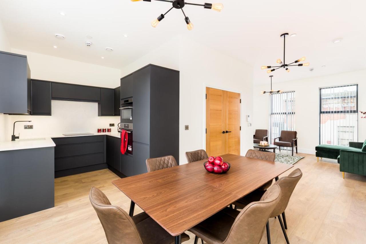 Sydenham Place - Birmingham City Centre Jewellery Quarter - A Trio Of Premium High End Town/Penthouses - 4 Bedrooms & Secure Ev Parking מראה חיצוני תמונה