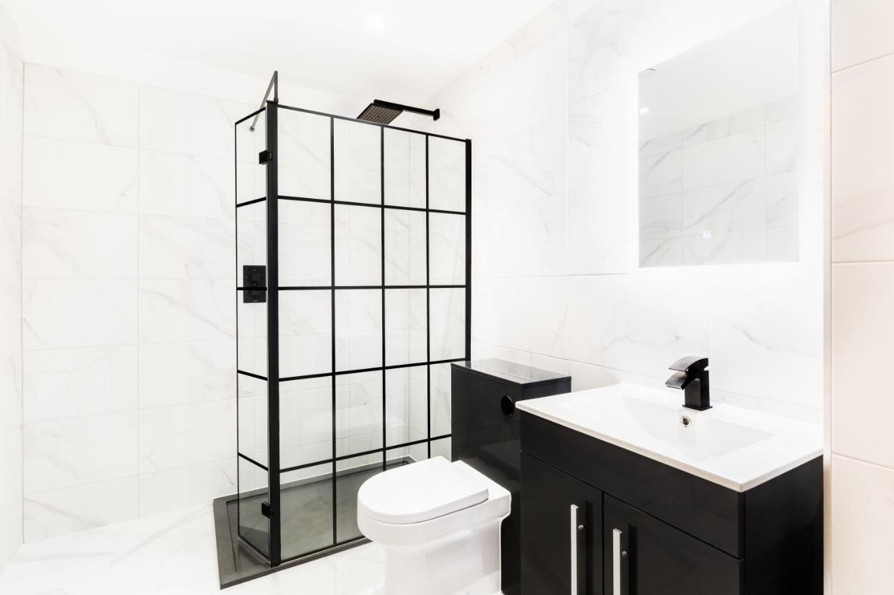 Sydenham Place - Birmingham City Centre Jewellery Quarter - A Trio Of Premium High End Town/Penthouses - 4 Bedrooms & Secure Ev Parking מראה חיצוני תמונה